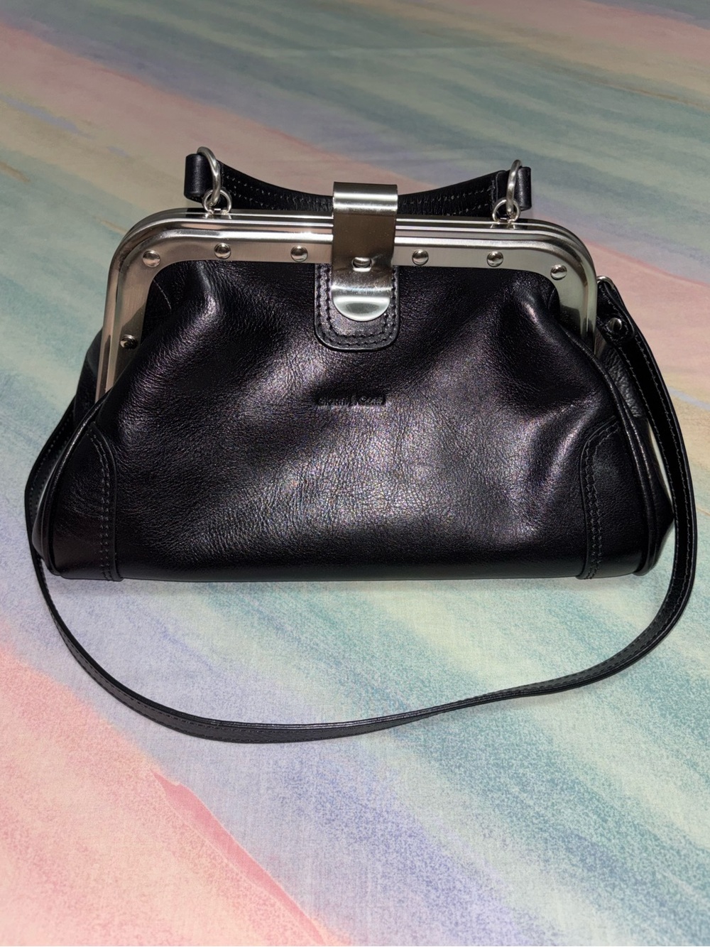Gianni Conti Fine Italian black Leather Gladstone Grab Shoulder crossbody Bag
